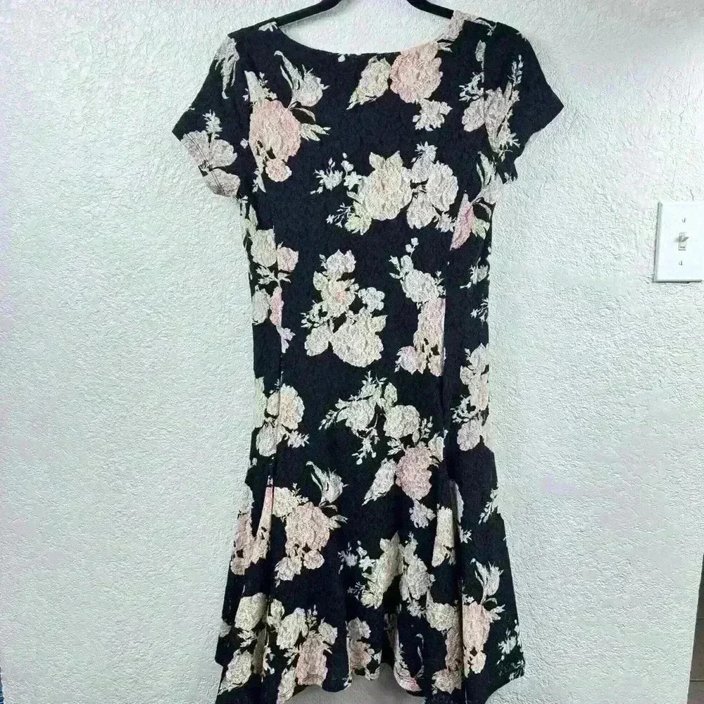 Lauren Ralph Lauren Lace Floral Overlay Midi Dress - Size PM - Picture 4 of 6
